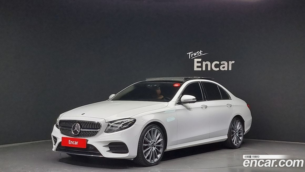 Mercedes-Benz E-Class W213 E350 4MATIC AMG Line (10.2019)