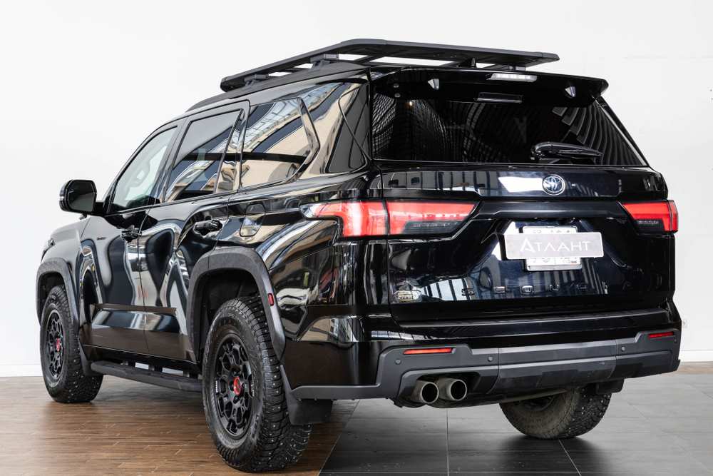 Toyota Sequoia, 2022 год