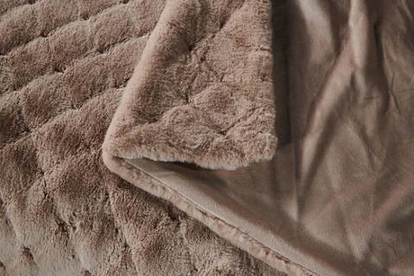 Плед 160x220 Sofi De MarkO Бернард бежевый