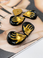 Пуговицы Скиапар. с черной эмалью и золотистой ладонью