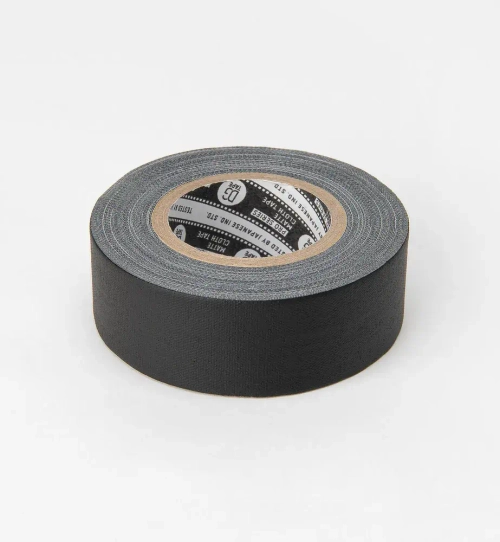 Матовый гаффер тейп DGTAPE TrueGAFF 25мм/9м, Черный. Клейкая gaffer-лента на тканевой основе