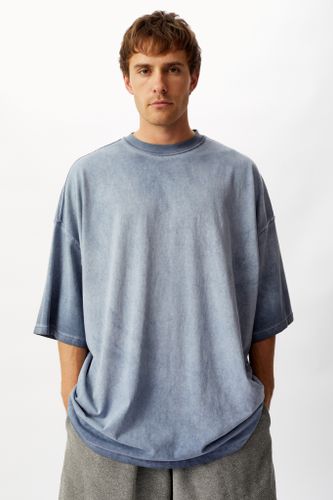 Голубая футболка с градиентом Votus