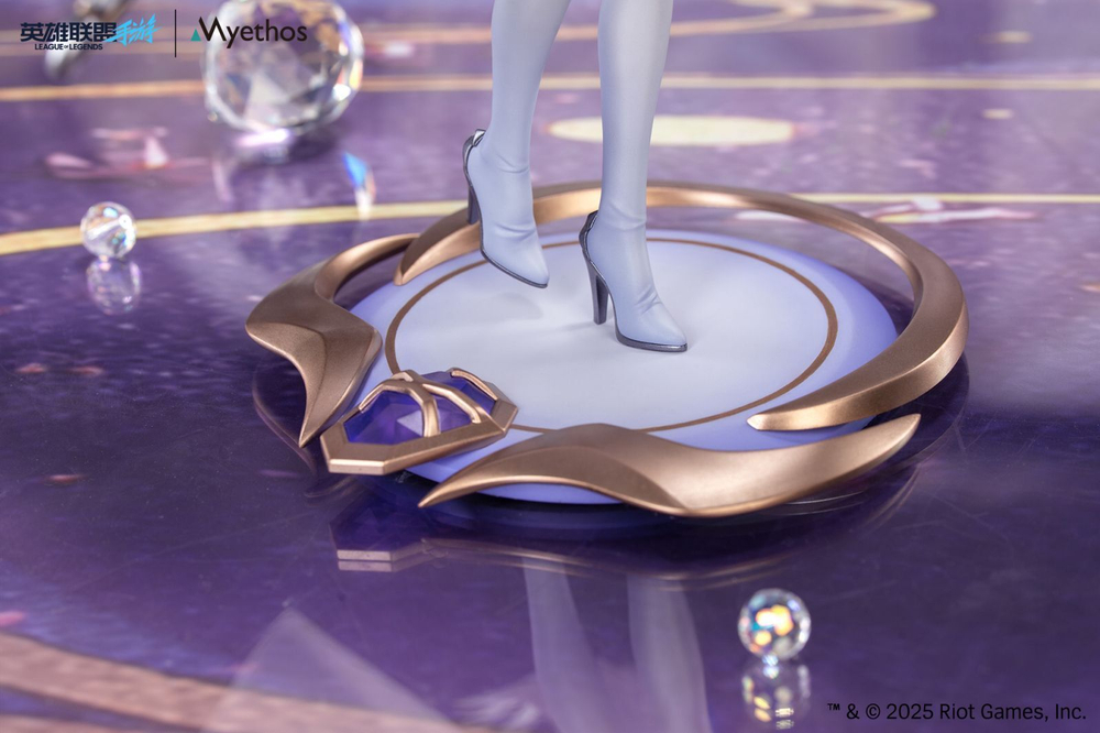 Lux