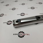 Вал рокеров в скобках (Ось коромысел) | 320/03617, 320/03721 | JCB