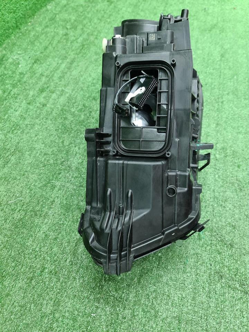 Фара правая Mercedes CLA C118 (2019-2023) LED