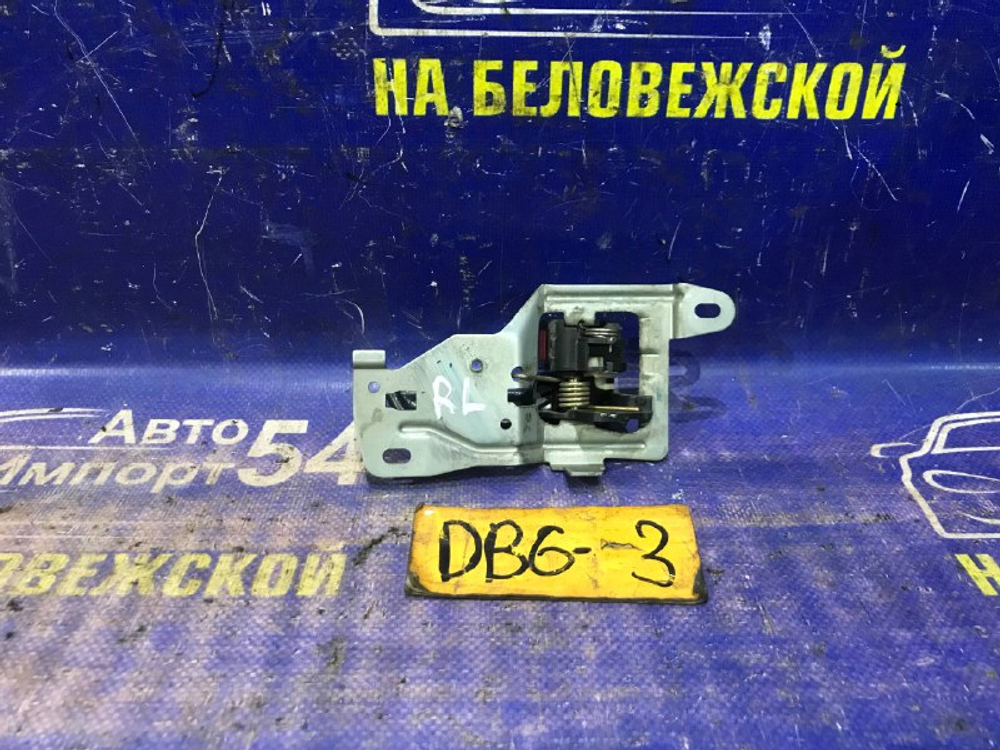 Ручка двери задней левой салонная Honda INTEGRA 2000