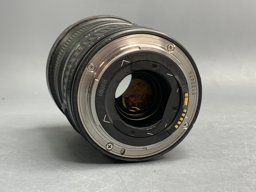 Canon EF 17-40mm f/4L USM с дефектами