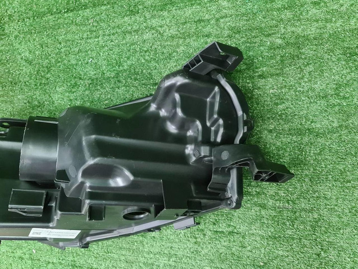 Корпус фары левый Toyota Highlander 3 U50 (16-19)