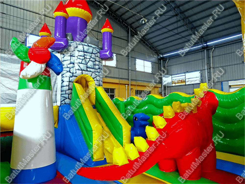 Большой надувной батут "Средневековье" 8*8*5 м