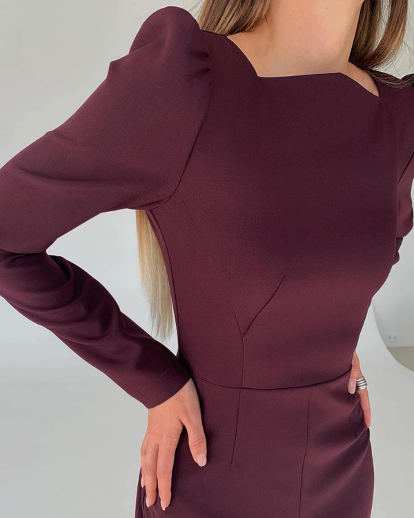 ПЛАТЬЕ ХОЛЛИ