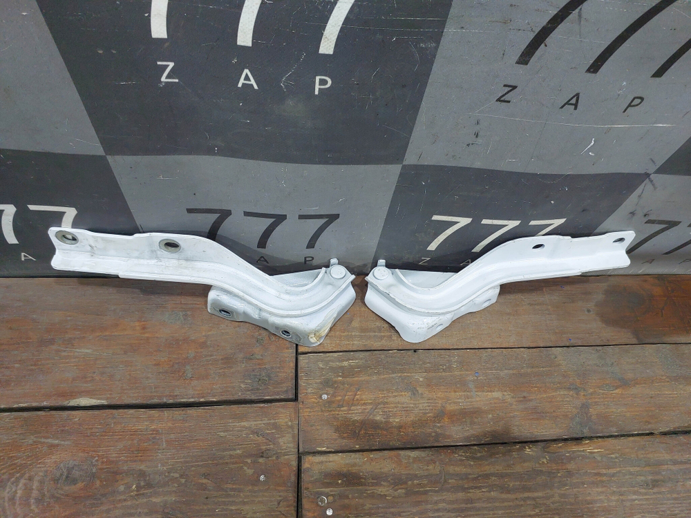 Петля капота правая левая комплект Haval Jolion 21-нв Б/У Оригинал 8402108XST01A