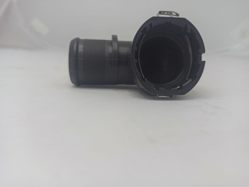Патрубок переходник для шланга системы охлаждения AutoPart  254851J000 для Акцент, I20, I40, I45, Гетц, Киа Каренс, Сид, Оптима