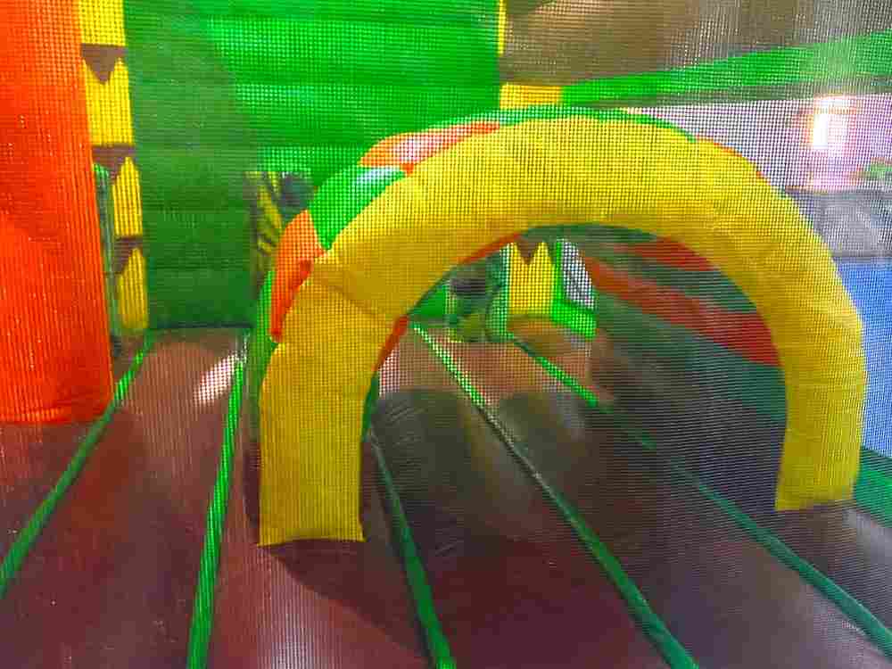 Коммерческий надувной батут «Дино-прыжок» 5х5.5х4м