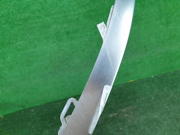 Молдинг переднего бампера правый Mercedes C w205 (2014-2018) AMG