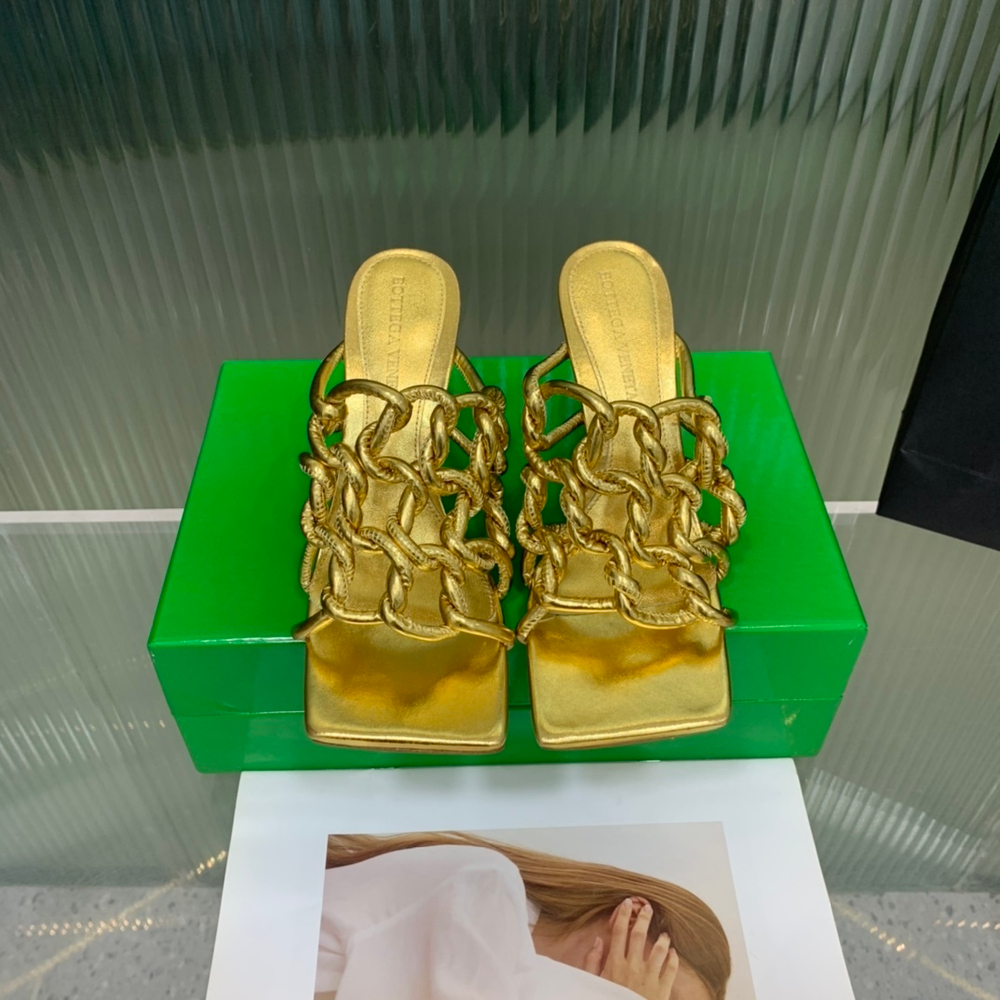 Bottega Veneta Stretch Twist Mule