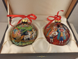 Набор новогодних шаров с полной росписью "Кот в сапогах" и "Золушка"