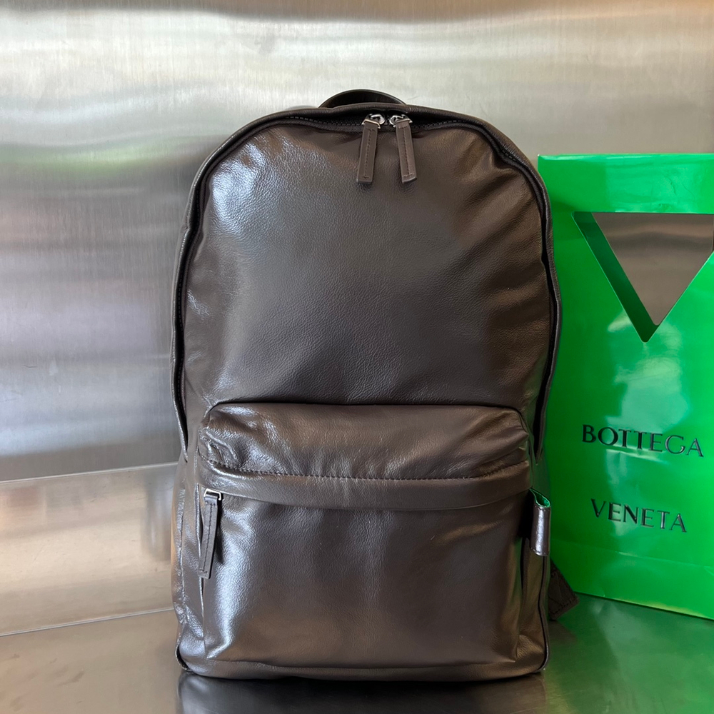 Bottega Veneta Medium Archetype Backpack