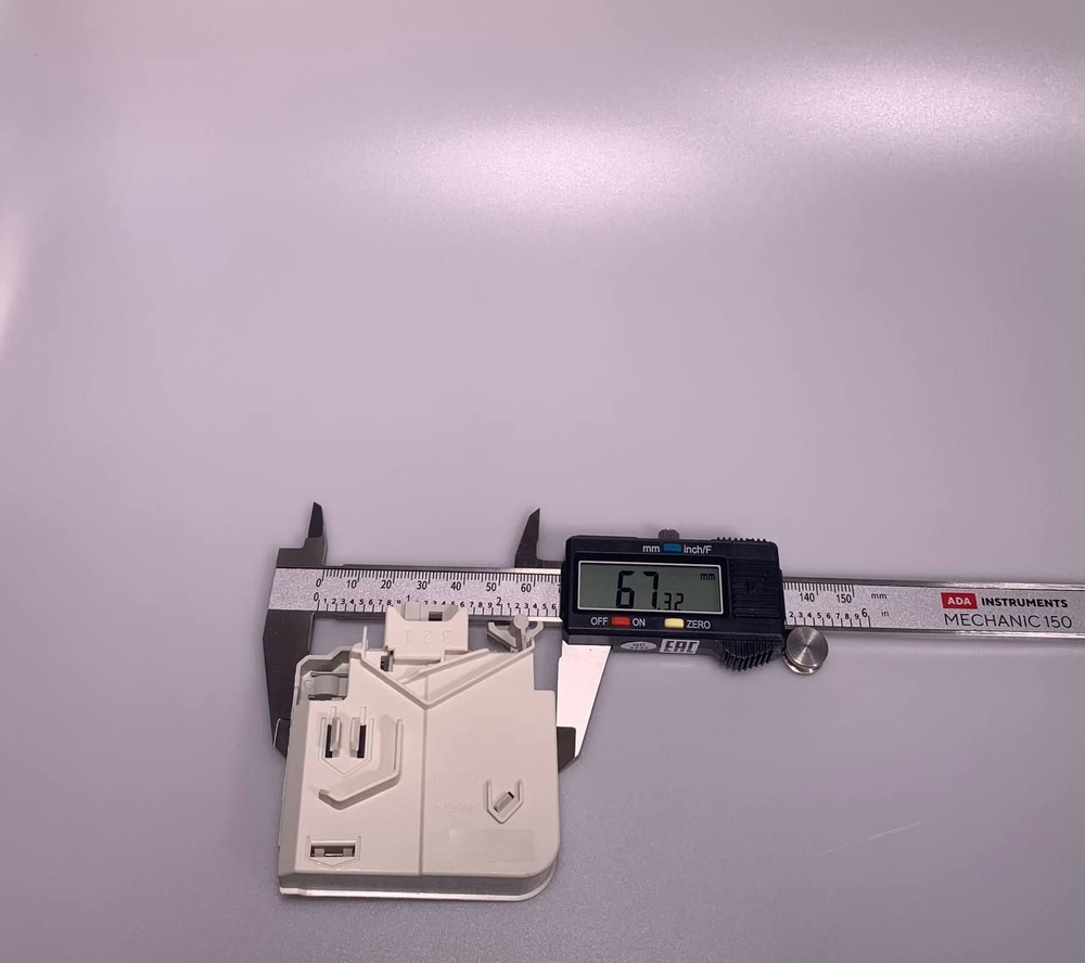 Устройство блокировки люка (УБЛ, замок) стиральной машины. INT014BO, 00633765, 00225256