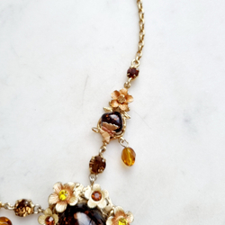 Колье в барочном стиле