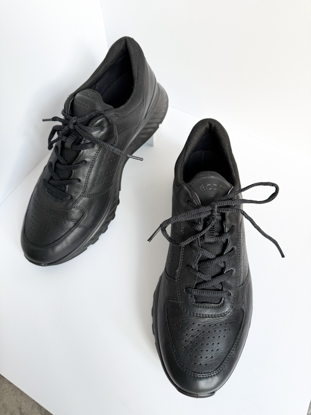 Кожаные кроссовки Ecco, 45