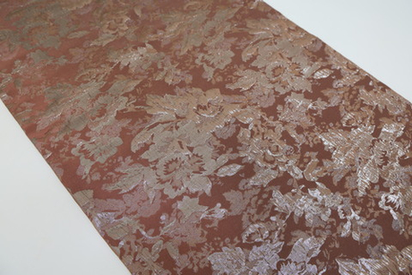 Жаккард светло-коричневый с серебристыми цветами