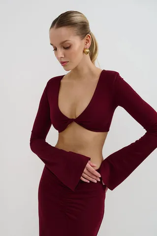 Лонгслив с рукавами клеш из вискозы цвета бордо