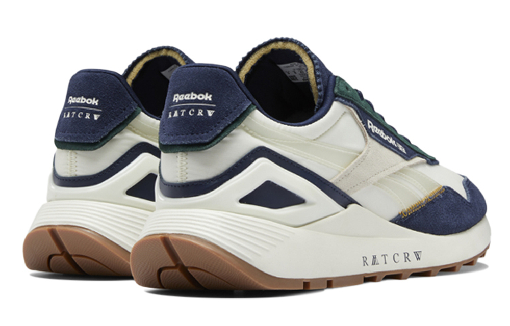Кроссовки Romantic Crown X Reebok Classic Legacy Az