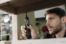 Отвертка аккумуляторная WORX WX240, 4В, 5Нм, 1,5Ач, набор оснастки