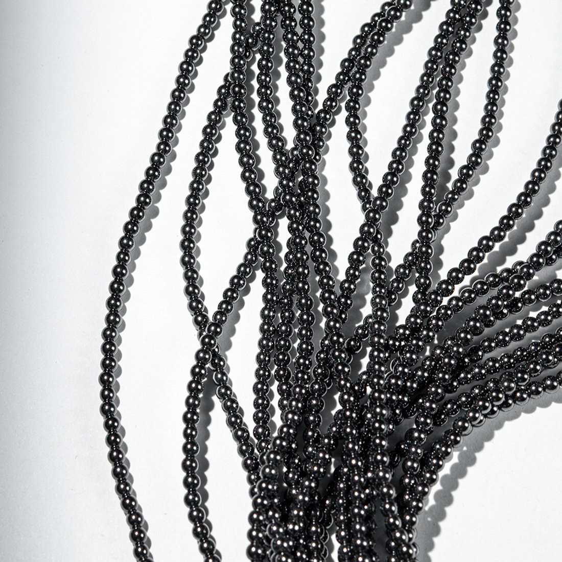 Гематин (гематит), оттенок "Gun metal", шар (разделитель) 3,5мм