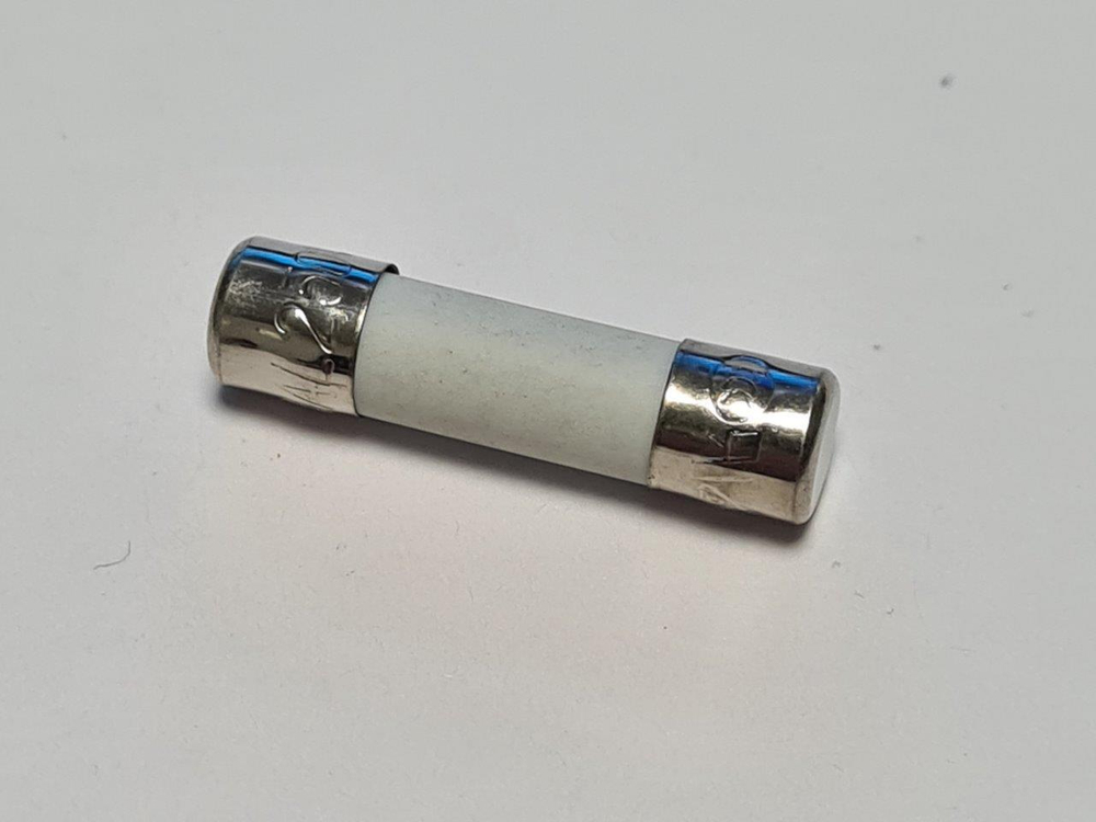 Предохранитель ET FC520-20A