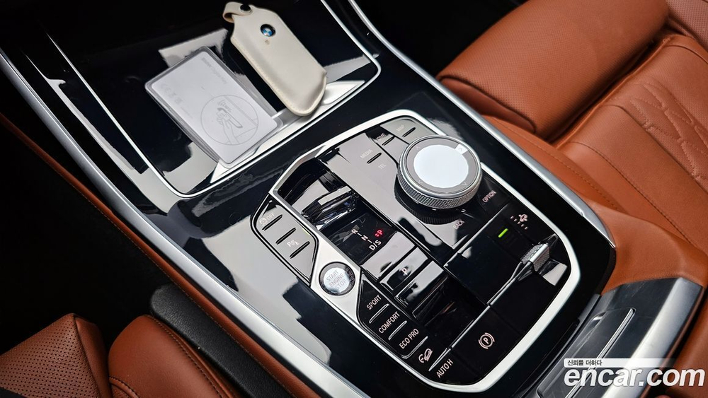 BMW X7 (G07) xDrive 40i M Sports 6-и местный (10.2023)