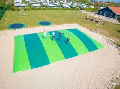 Надувная подушка для установки в грунт «Изумрудные волны», 16×9×2 м