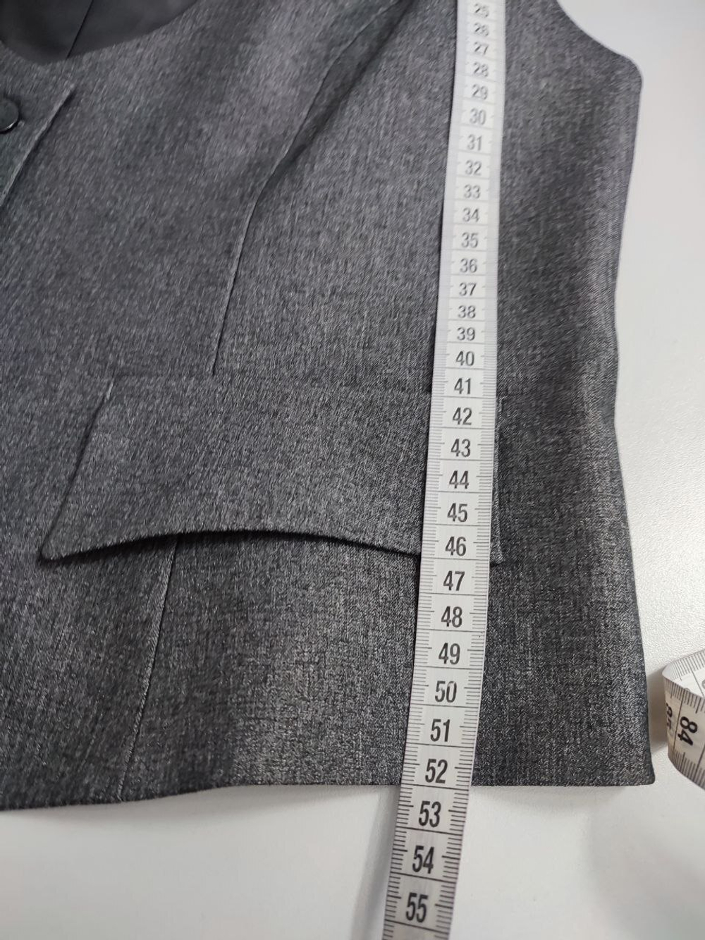 Жилет Bravo костюмный 52 размер, новый