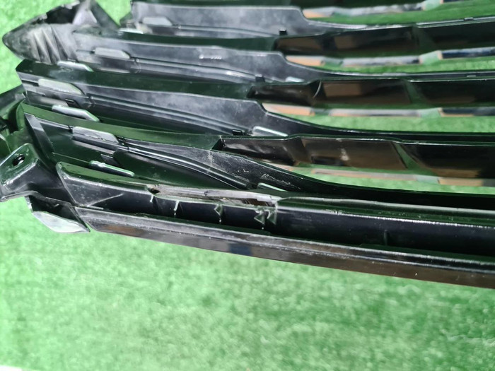 Решетка радиатора Haval Jolion (2021-н.в.)