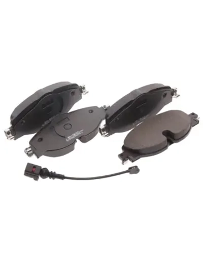 Колодки тормозные VW Golf (13-) AUDI A3 (13-) SKODA Octavia (13-) передние (4шт.) SANGSIN