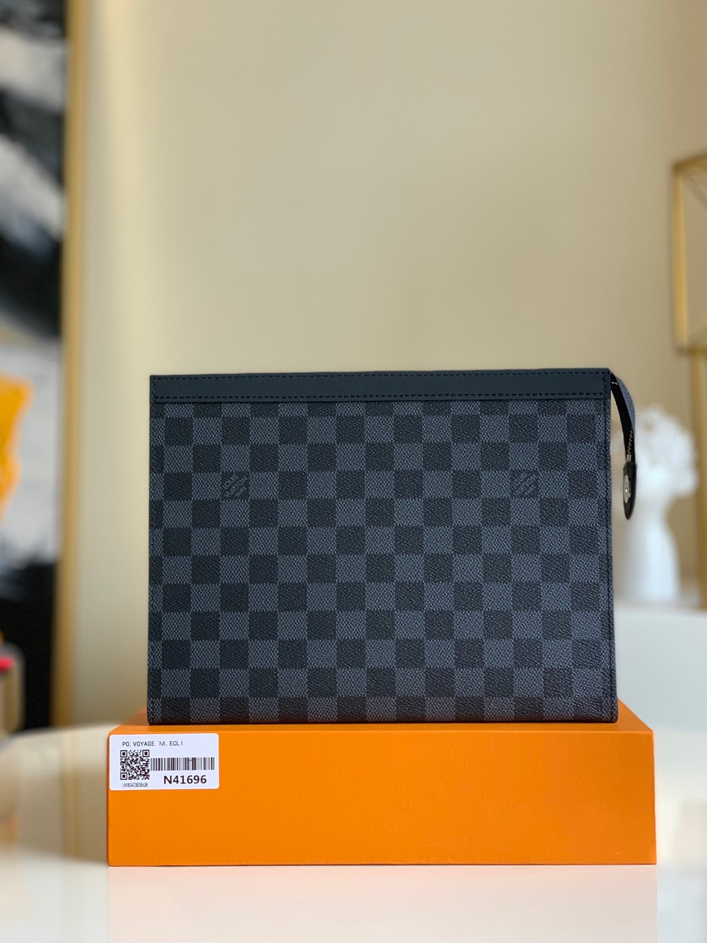 Louis Vuitton Pochette Voyage MM
