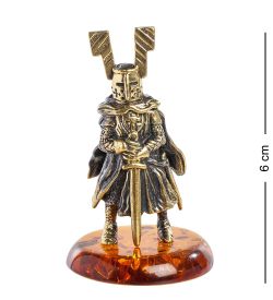 AM-1278 Фигурка «Рыцарь с мечом» (латунь, янтарь)
