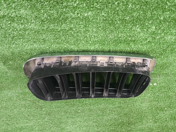 Решетка радиатора левая BMW X5 F15 X6 F16 (13-18)