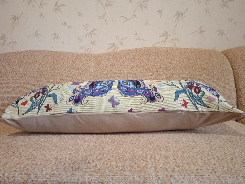 Декоративный гобеленовый чехол Бабочки 34х87