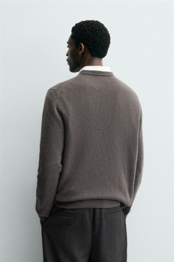 ZARA КАШЕМИРОВЫЙ СВИТЕР КЛАССИЧЕСКОГО КРОЯ, СЕРО-КОРИЧНЕВЫЙ