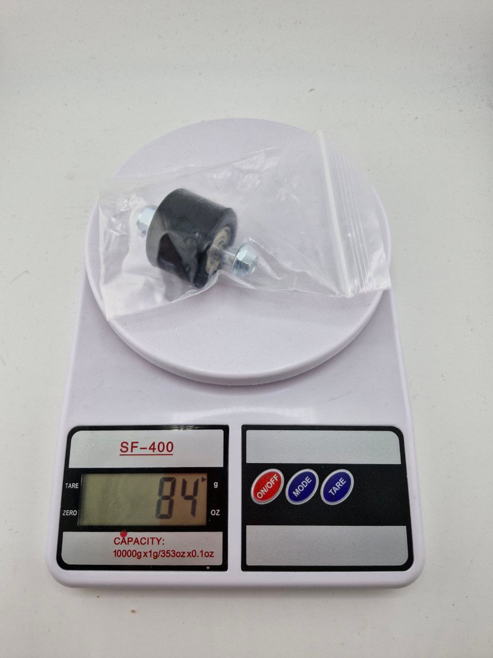 Ролик натяжителя приводной цепи с крепежом для питбайка комплект с болтом D-8мм.