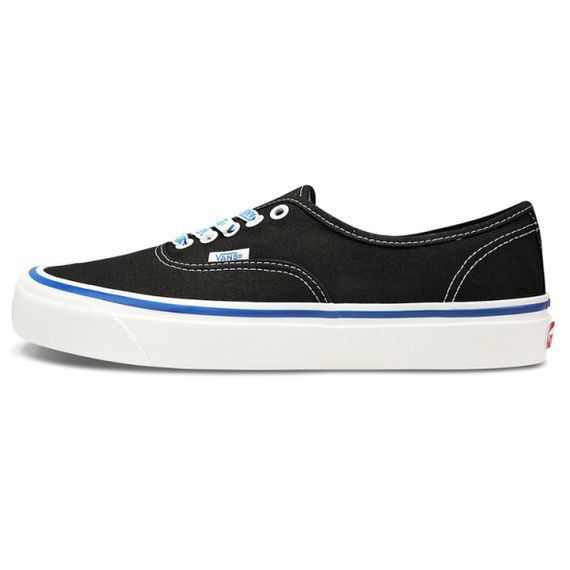 Vans Authentic