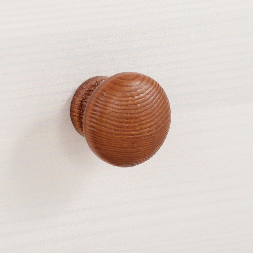 Шкаф распашной