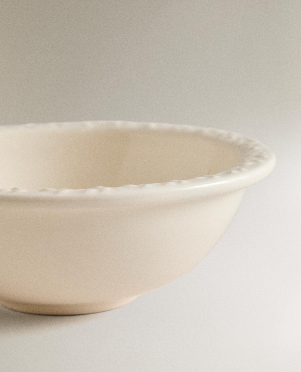 Zara Home миска из фаянса, цвет кремовый, 17 см