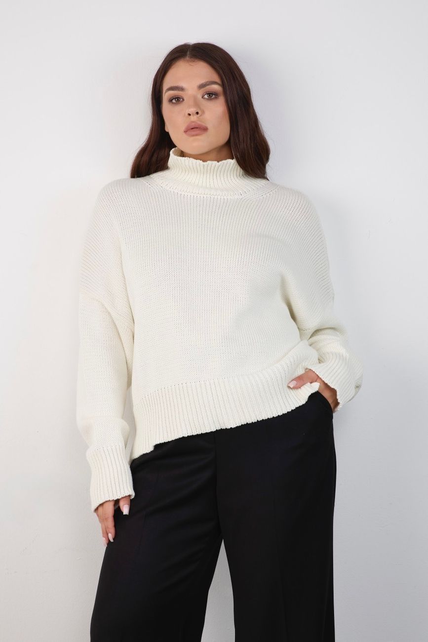 Свитер вязаный, молочный