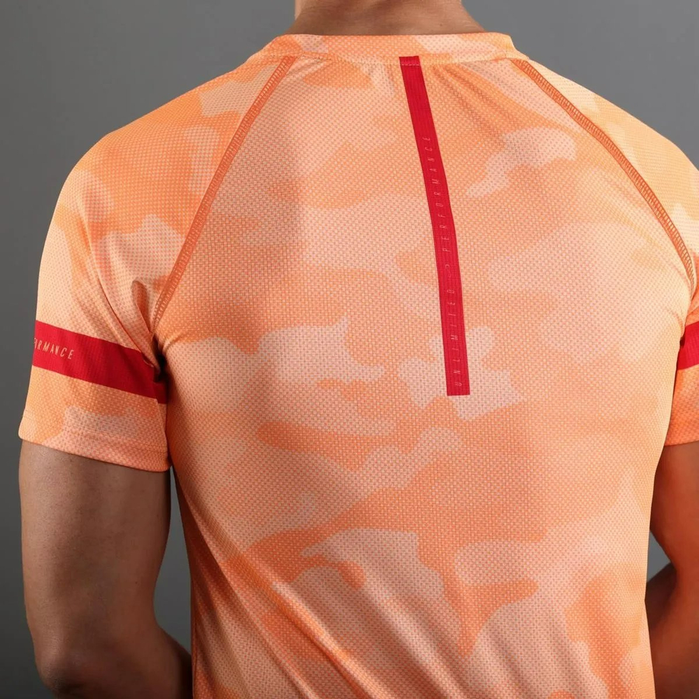 Одежда для тенниса , Футболка ENDLESS  .