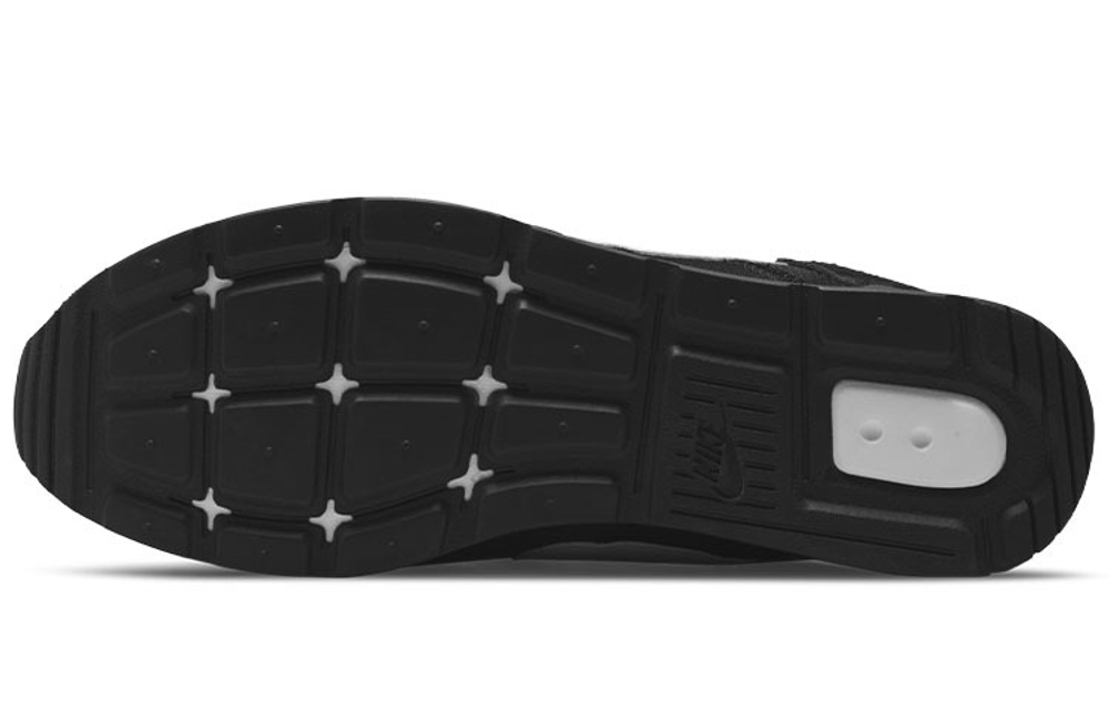 Кроссовки Nike Venture Runner