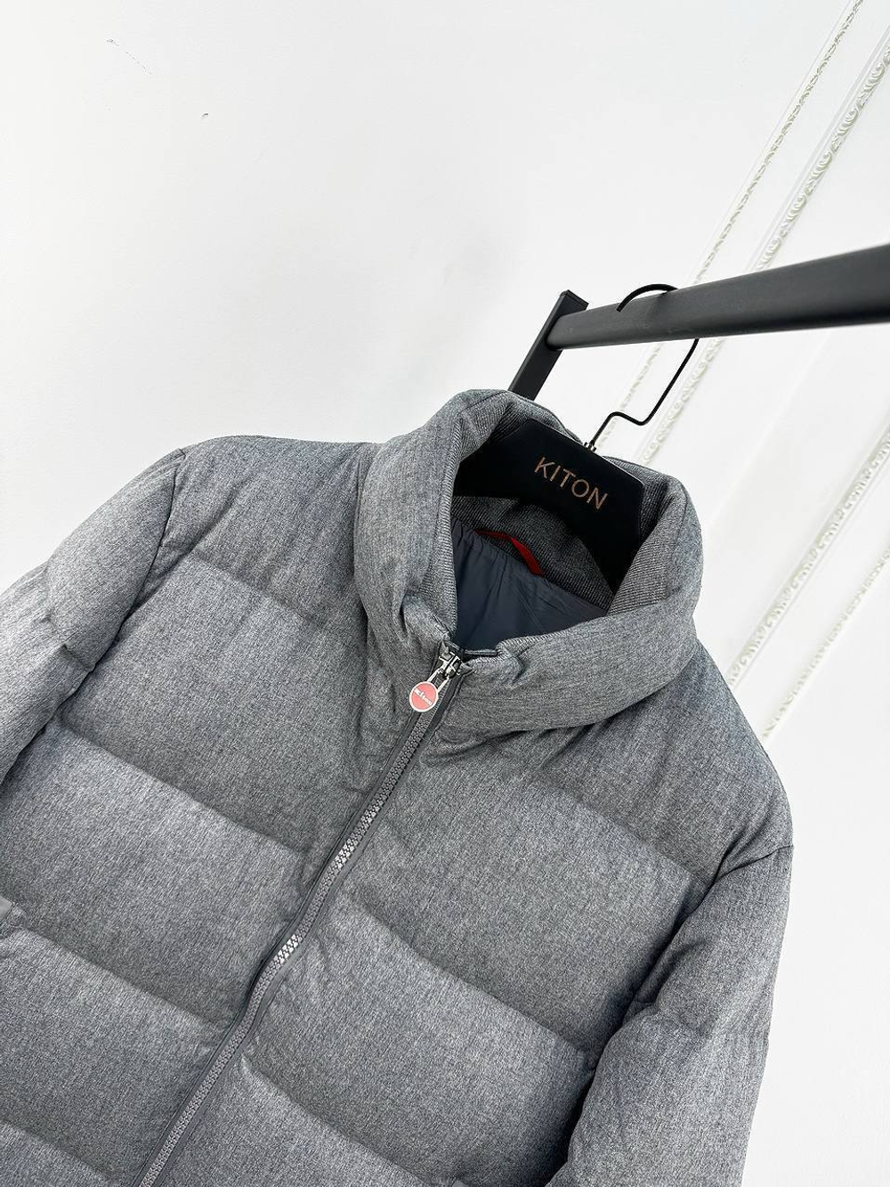 Пуховик Kiton
