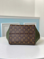 Louis Vuitton Fold Tote MM