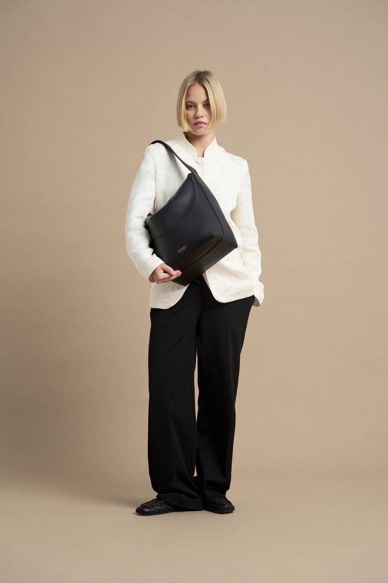 ALMA угольный черный